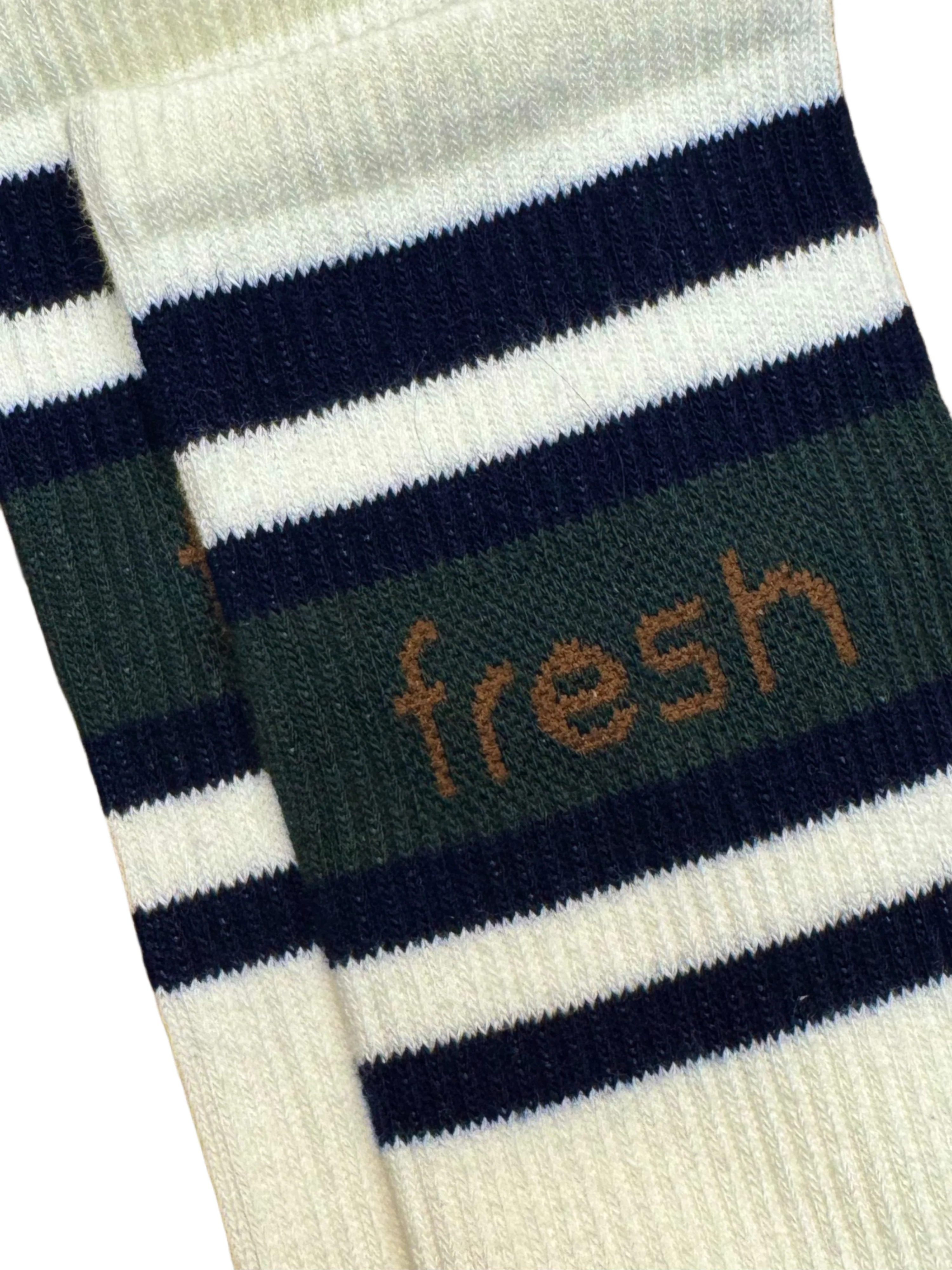 FRESH Cardigan Lovers Cotton Mid-Calf Lenght Socks in White Green